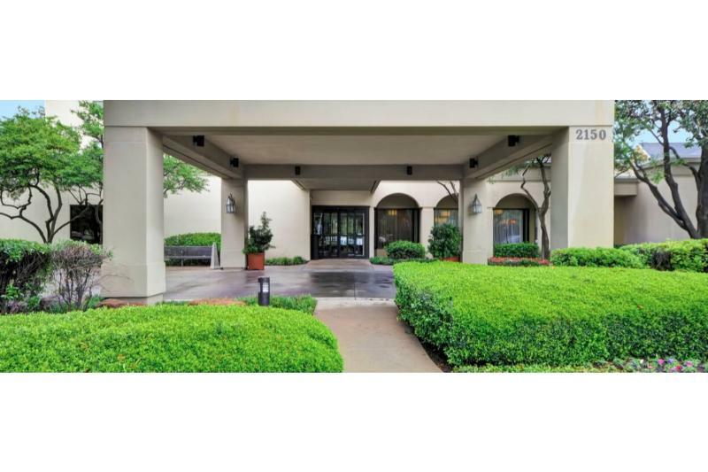 Courtyard Dallas Medical Market Center Exterior foto